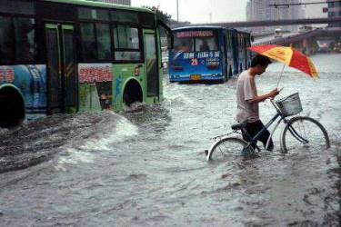 郑州又下大暴雨了